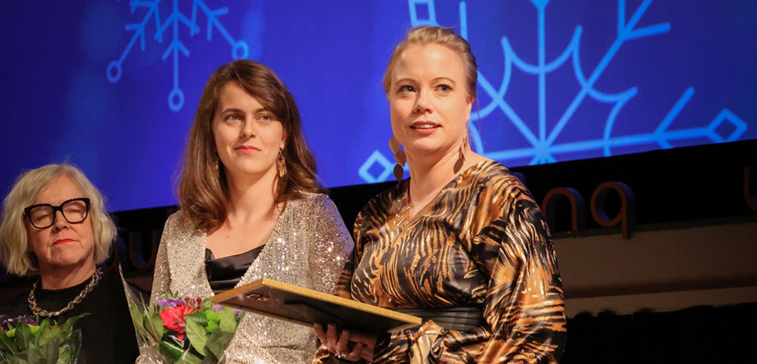 Hankeasiantuntija Kaisa Salmu ja projektipäällikkö Katariina Huikari Kuntatyö 2030 -gaalassa
