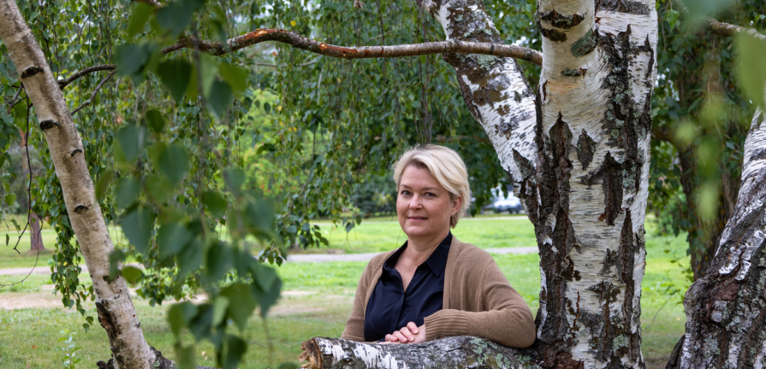 Jaana Valjus puistossa