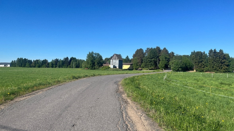 Näkymää Limingan Ylipäätntieltä.