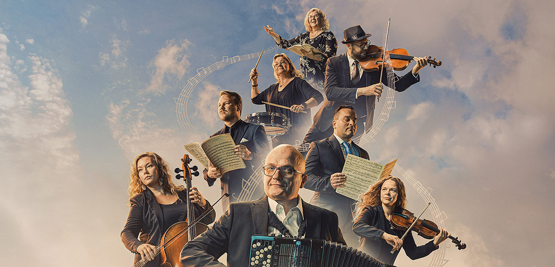 Rajattu kuva Limingan seudun musiikkiopiston 50-vuotisjuhlakuvasta.