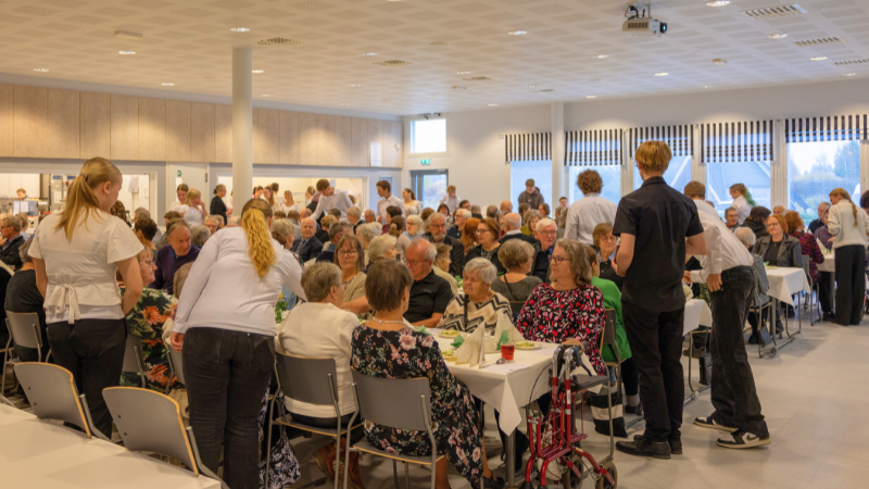 Vanhusten viikon pääjuhlan tarjoilu 