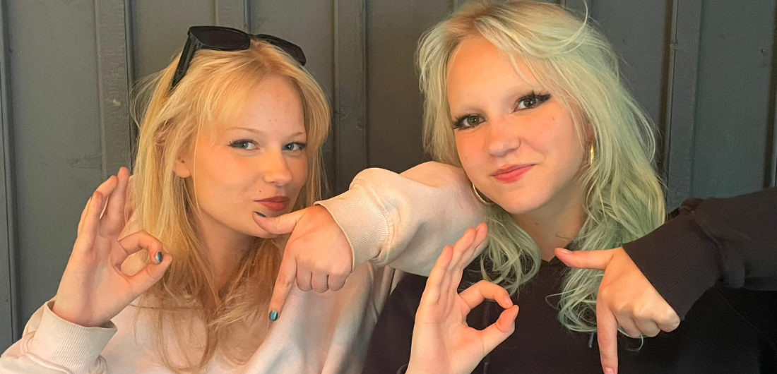 Kuvassa Lidia Sippala ja Vellamo Pieviläinen.