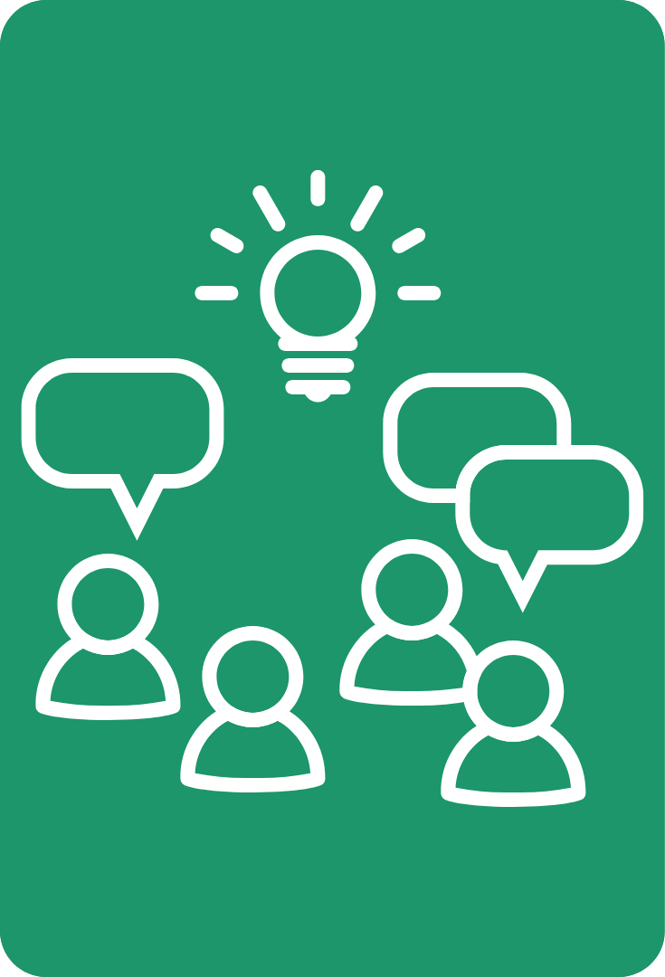 Vihreä tausta, viisi valkoista viivapiirrettyä hahmoa puhekuplineen ja yläpuolella hehkulamppu, joka symboloi ideoiden syntymistä ja ryhmäkeskustelua.